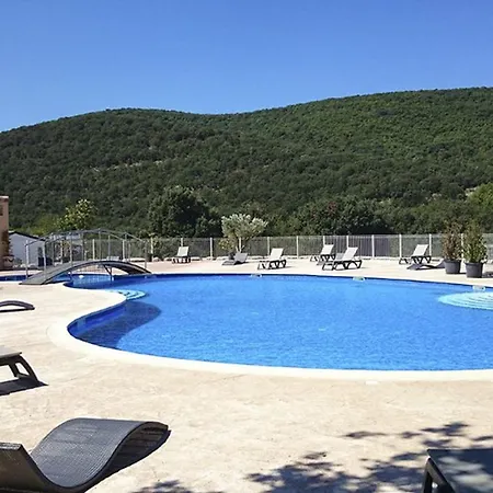 Camping Mobil-home Pour 6 Pers Avec Terrasse - Api-1-52-1434
