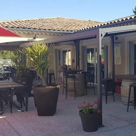 Camping Mobil-home Pour 6 Pers Avec Terrasse - Api-1-52-1434